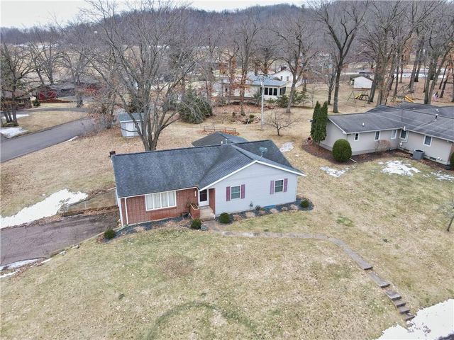 1004 Prissel Street, Durand, WI 54736