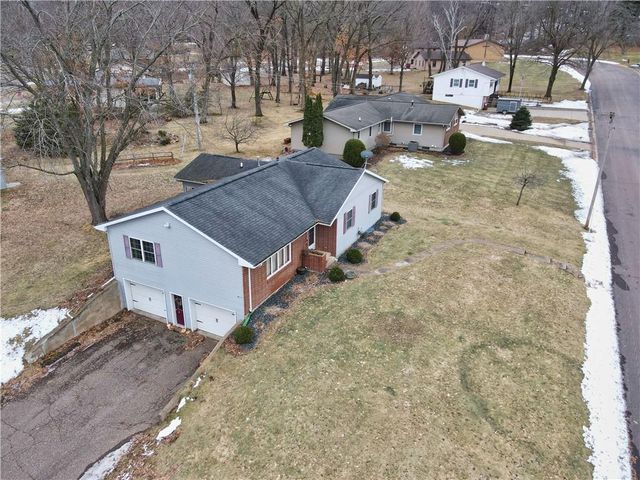 1004 Prissel Street, Durand, WI 54736