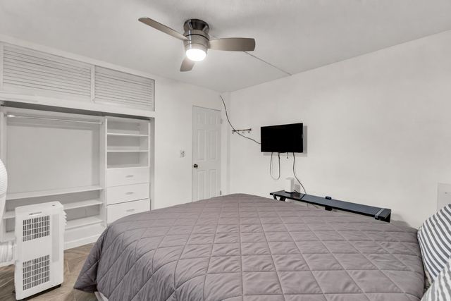 2840 NE 33RD Court 2, Fort Lauderdale, FL 33306