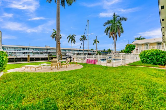 2840 NE 33RD Court 2, Fort Lauderdale, FL 33306
