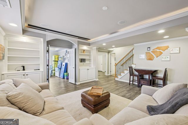 86 Grand Avenue, Suwanee, GA 30024