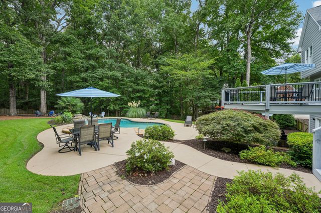 86 Grand Avenue, Suwanee, GA 30024