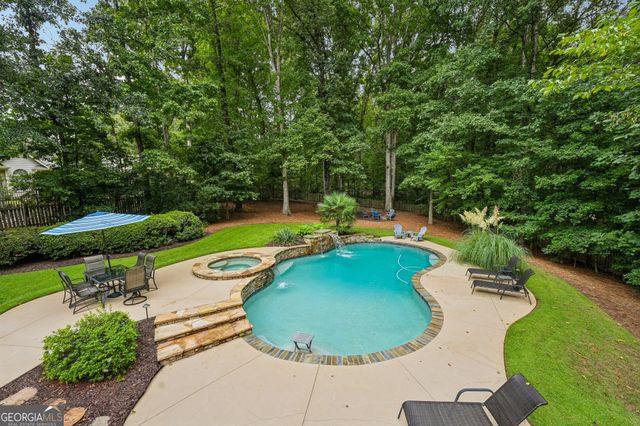 86 Grand Avenue, Suwanee, GA 30024