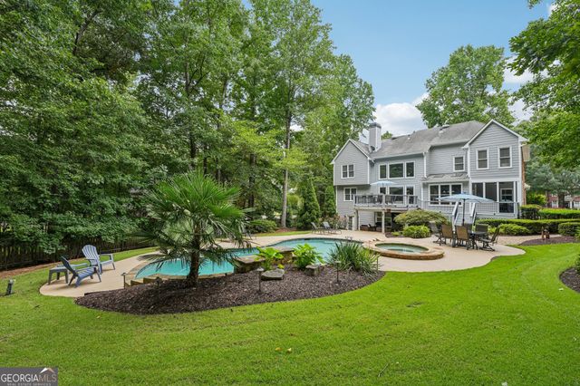 86 Grand Avenue, Suwanee, GA 30024