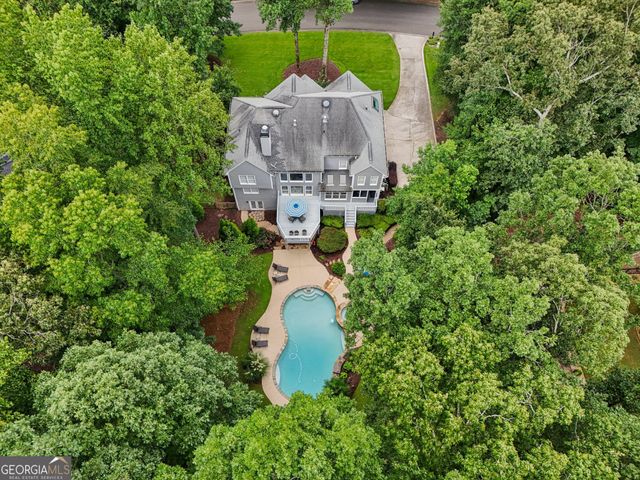 86 Grand Avenue, Suwanee, GA 30024