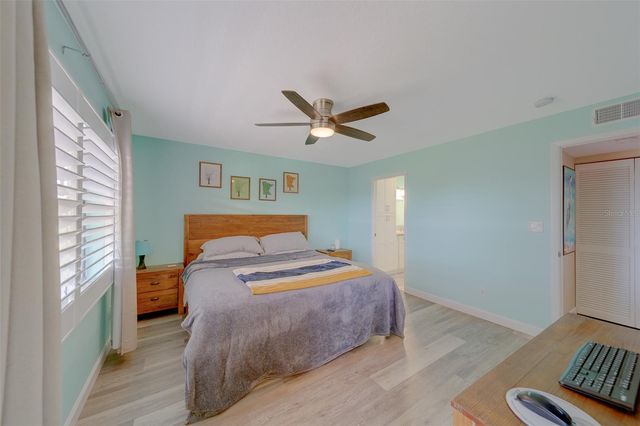 5849 PARK STREET N 404, St Petersburg, FL 33709