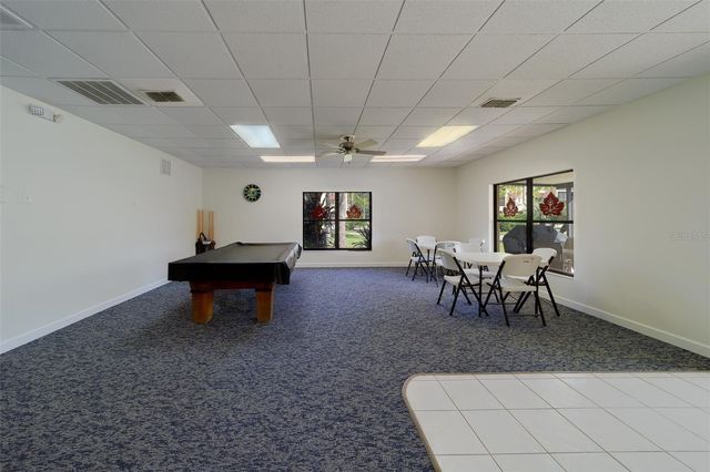 5849 PARK STREET N 404, St Petersburg, FL 33709