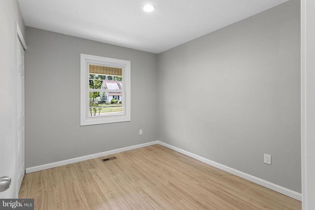 29 EXECUTIVE LN, Willingboro, NJ 08046