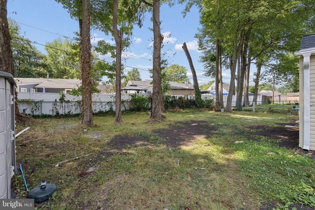29 EXECUTIVE LN, Willingboro, NJ 08046