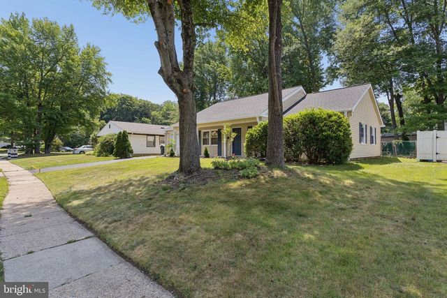 29 EXECUTIVE LN, Willingboro, NJ 08046