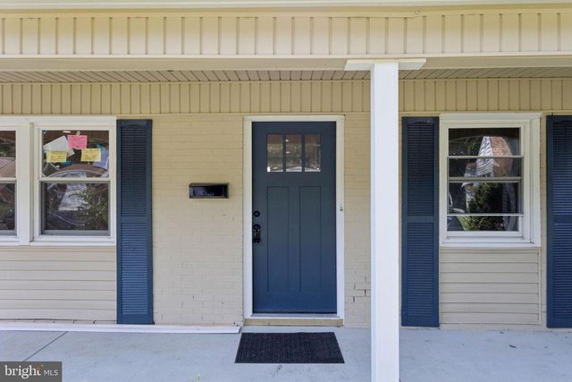 29 EXECUTIVE LN, Willingboro, NJ 08046