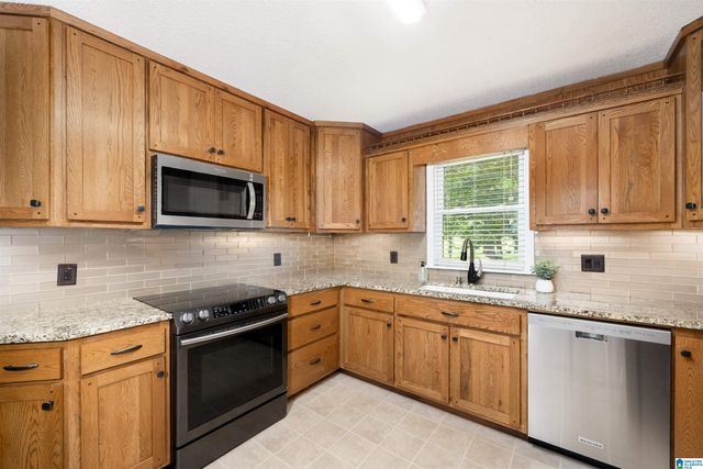 301 OLD LOKEY FERRY ROAD, Wilsonville, AL 35186