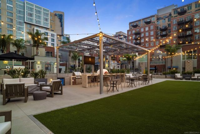 800 The Mark Lane 310, San Diego, CA 92101