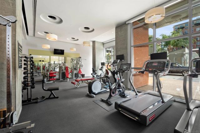 800 The Mark Lane 310, San Diego, CA 92101