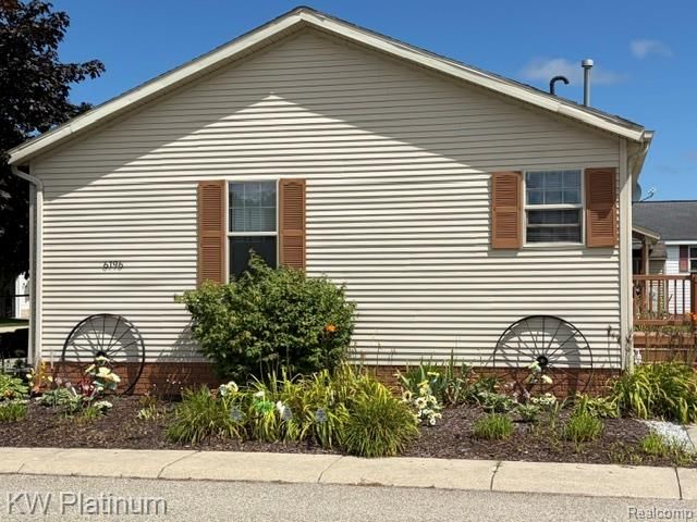 6196 Green Lake Court, Smiths Creek, MI 48074