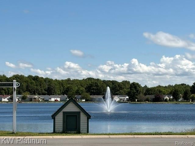 6196 Green Lake Court, Smiths Creek, MI 48074