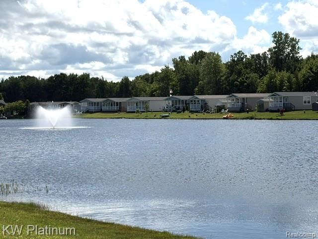 6196 Green Lake Court, Smiths Creek, MI 48074