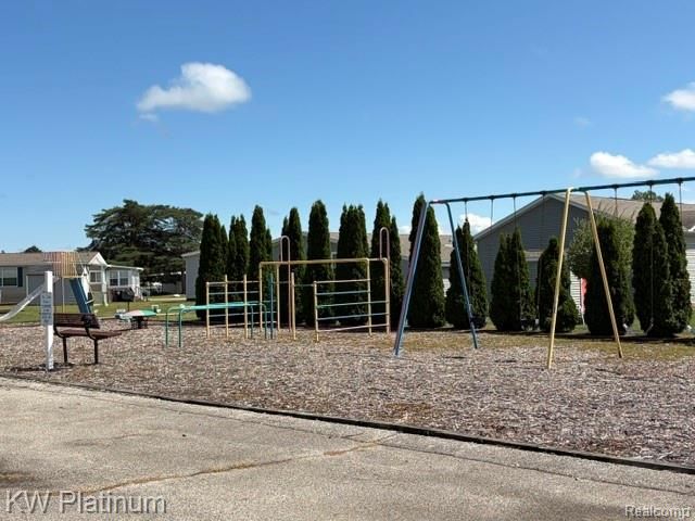 6196 Green Lake Court, Smiths Creek, MI 48074
