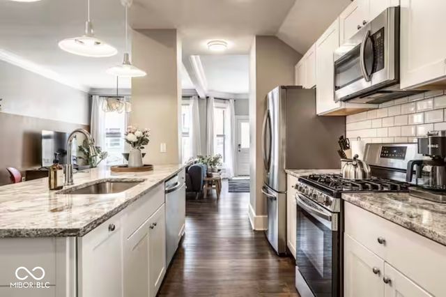 213-215 E 15th Street, Indianapolis, IN 46202