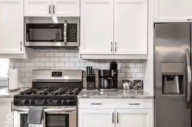 213-215 E 15th Street, Indianapolis, IN 46202