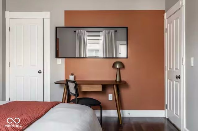 213-215 E 15th Street, Indianapolis, IN 46202