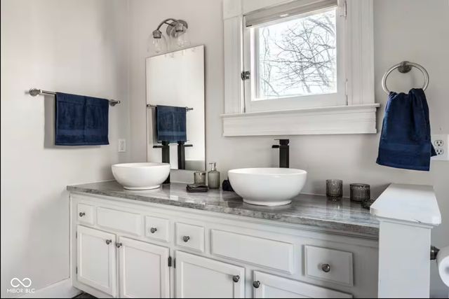 213-215 E 15th Street, Indianapolis, IN 46202