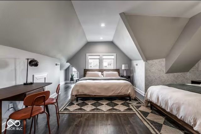 213-215 E 15th Street, Indianapolis, IN 46202