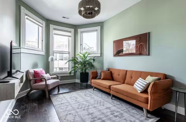 213-215 E 15th Street, Indianapolis, IN 46202