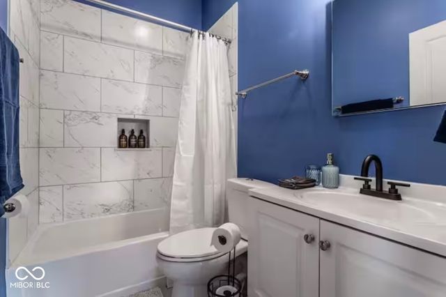 213-215 E 15th Street, Indianapolis, IN 46202