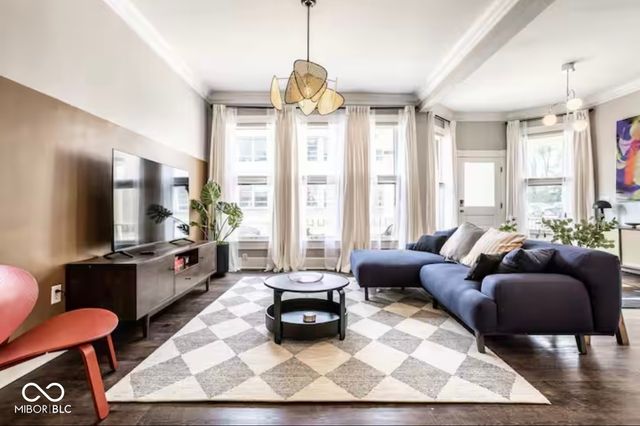 213-215 E 15th Street, Indianapolis, IN 46202