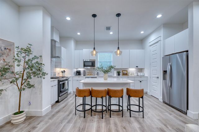 507 Schweikhardt Street, Houston, TX 77020