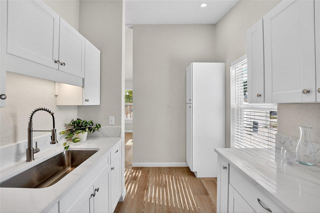 2547 LOMA LINDA STREET, Sarasota, FL 34239