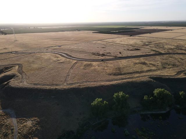 1 River Estate Drive, Madera, CA 93636