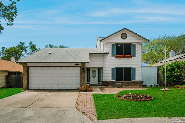 17041 Vista Bluff Dr, San Antonio, TX 78247