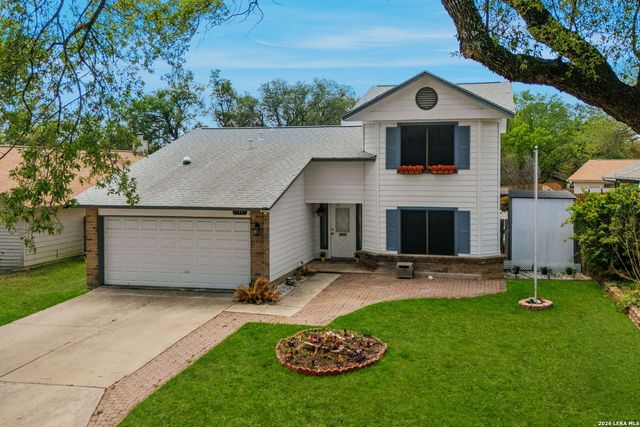 17041 Vista Bluff Dr, San Antonio, TX 78247