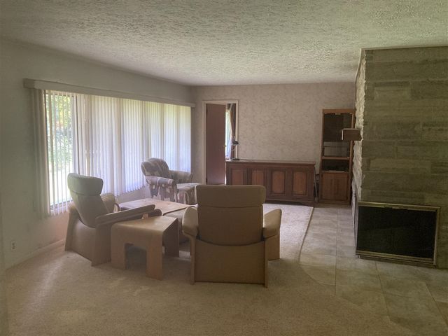 5491 Hoag Road, Battle Creek, MI 49015