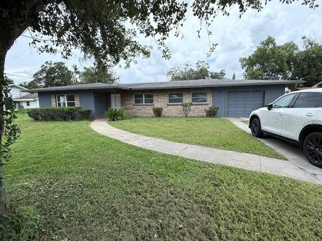 1406 OAKDALE STREET, Plant City, FL 33563