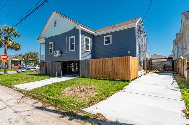 2127 Avenue O, Galveston, TX 77550