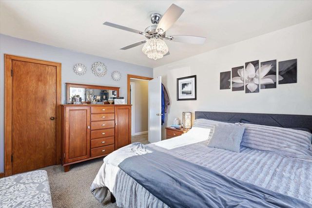 807 N BADGER AVENUE, Appleton, WI 54914