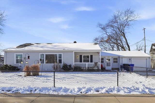 807 N BADGER AVENUE, Appleton, WI 54914