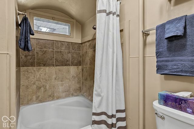 1021 Lafayette Avenue, Lebanon, IN 46052