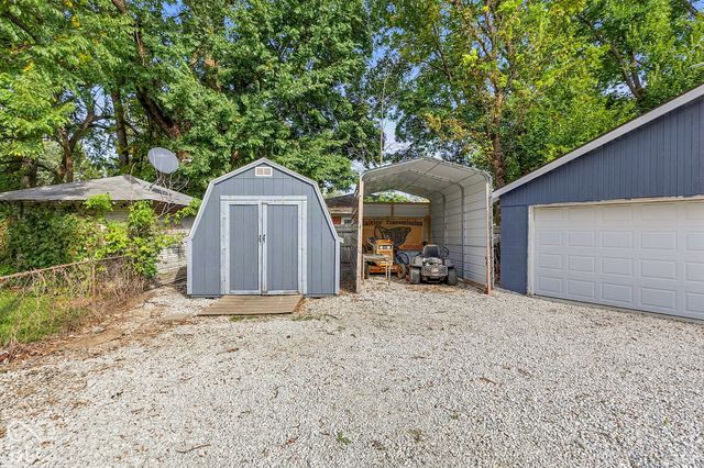 1021 Lafayette Avenue, Lebanon, IN 46052