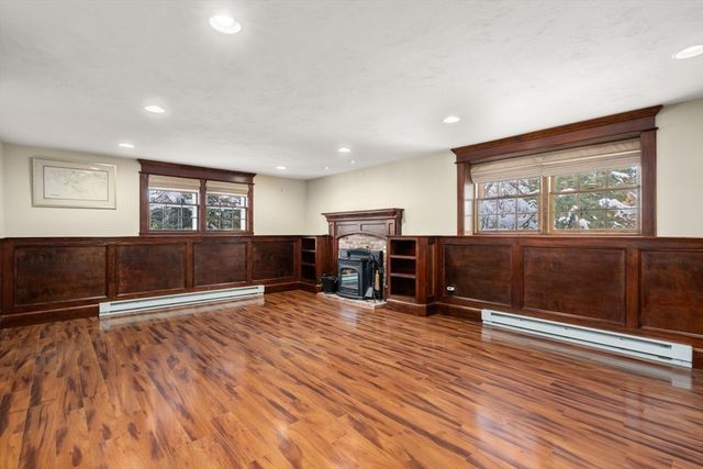 84 Crosby Rd, Marlborough, MA 01752