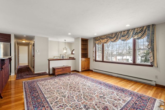 84 Crosby Rd, Marlborough, MA 01752