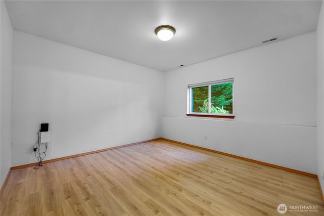 176 Dallas Street, Mount Vernon, WA 98274