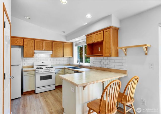 176 Dallas Street, Mount Vernon, WA 98274