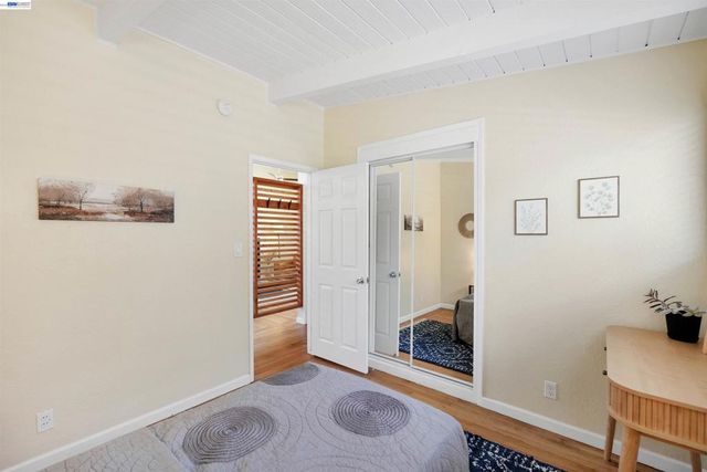 430 Dutchess Ln, Hayward, CA 94544