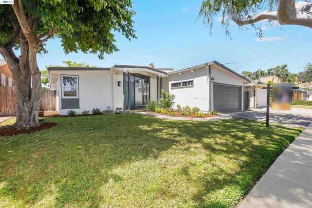 430 Dutchess Ln, Hayward, CA 94544