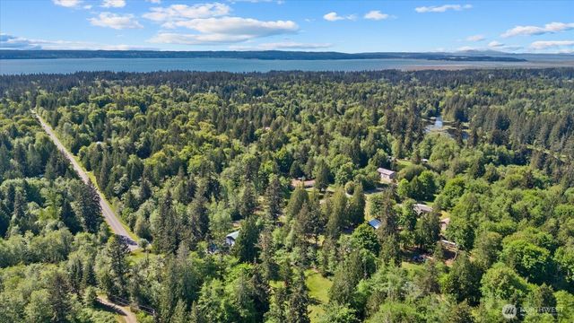 16519 74th Avenue NW, Stanwood, WA 98292