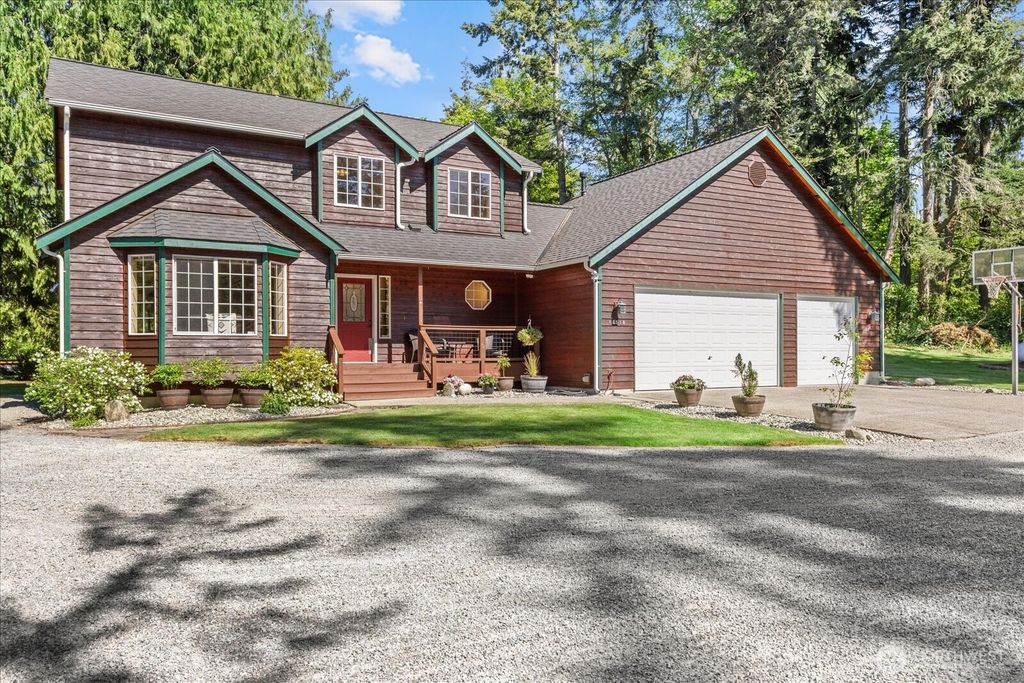 16519 74th Avenue NW, Stanwood, WA 98292
